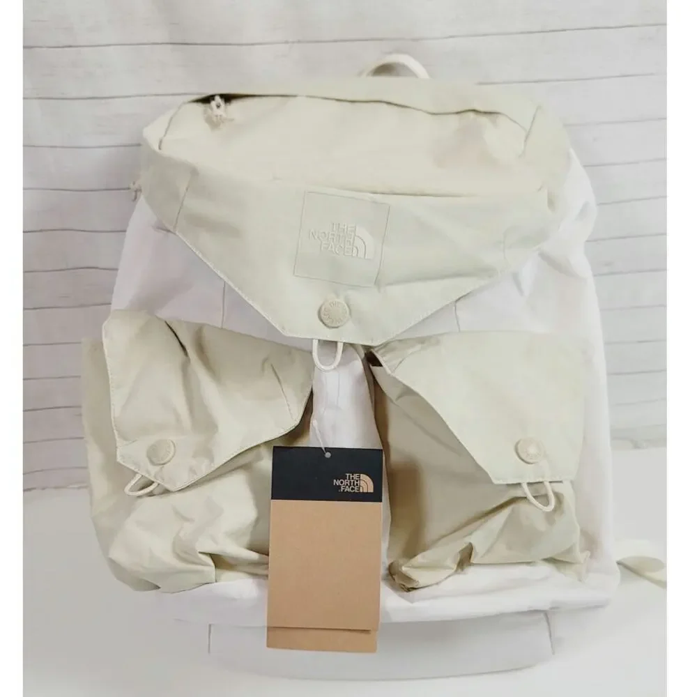 THE NORTH FACE Glen Canyon Rucksack in White Dune/Desert Sand